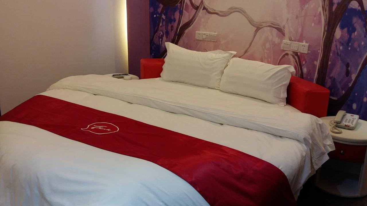 Thank Inn Chain Hotel Guizhou Zunyi Huichuan District Huichuan Avenue Esterno foto